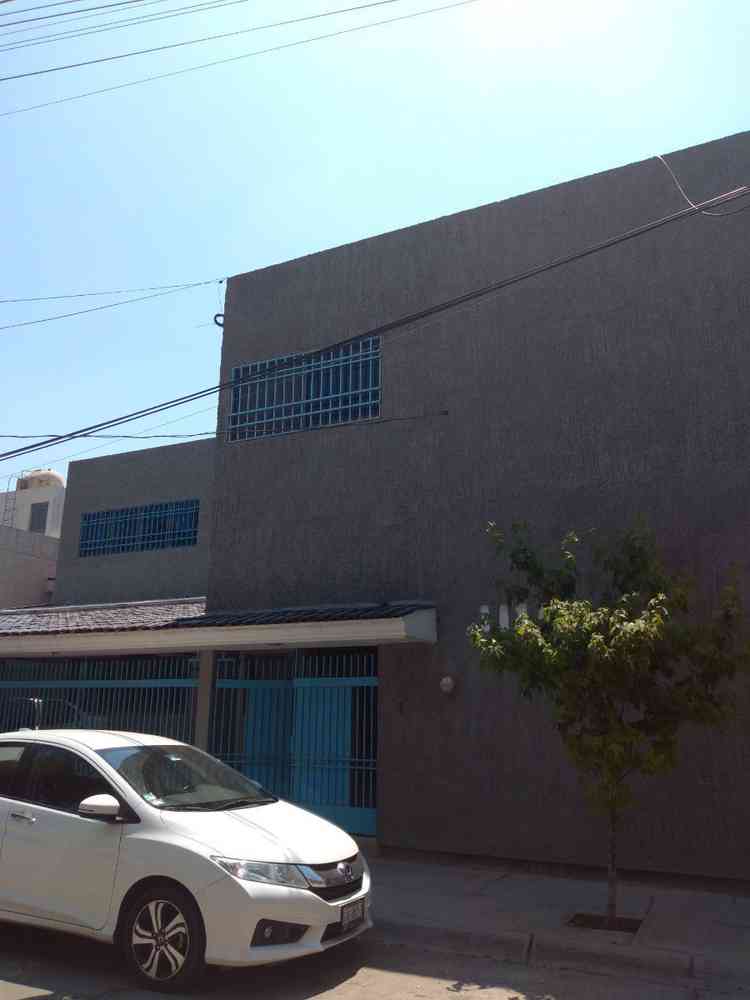 oficina en renta paseo de los quetzales residencial san isidro leon guanajuato pYEi7tG